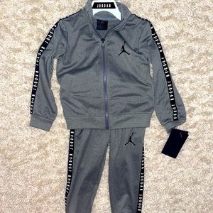 Air Jordan Matching Set size 3T